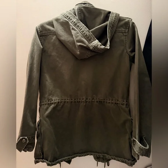 Talula Green Utility Jacket - Picture 2 of 5